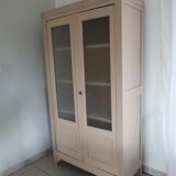 Armoire parisienne vitrée