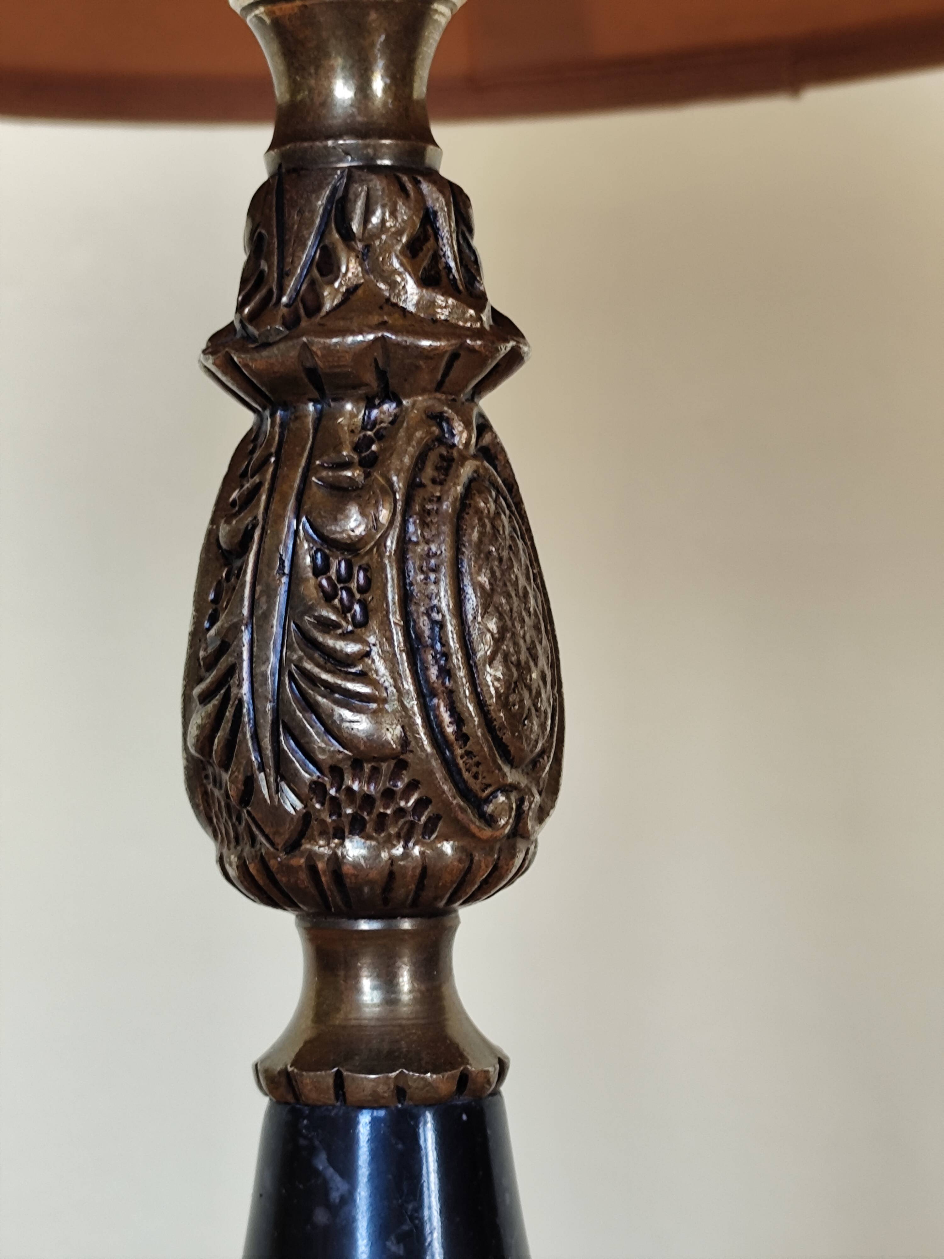 Table lamp base candlestick in chiselled brass and marble base.