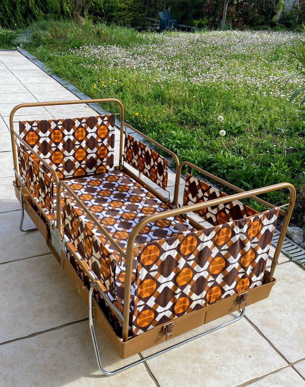 Youpla-do 2000 Vintage foldable children's bed