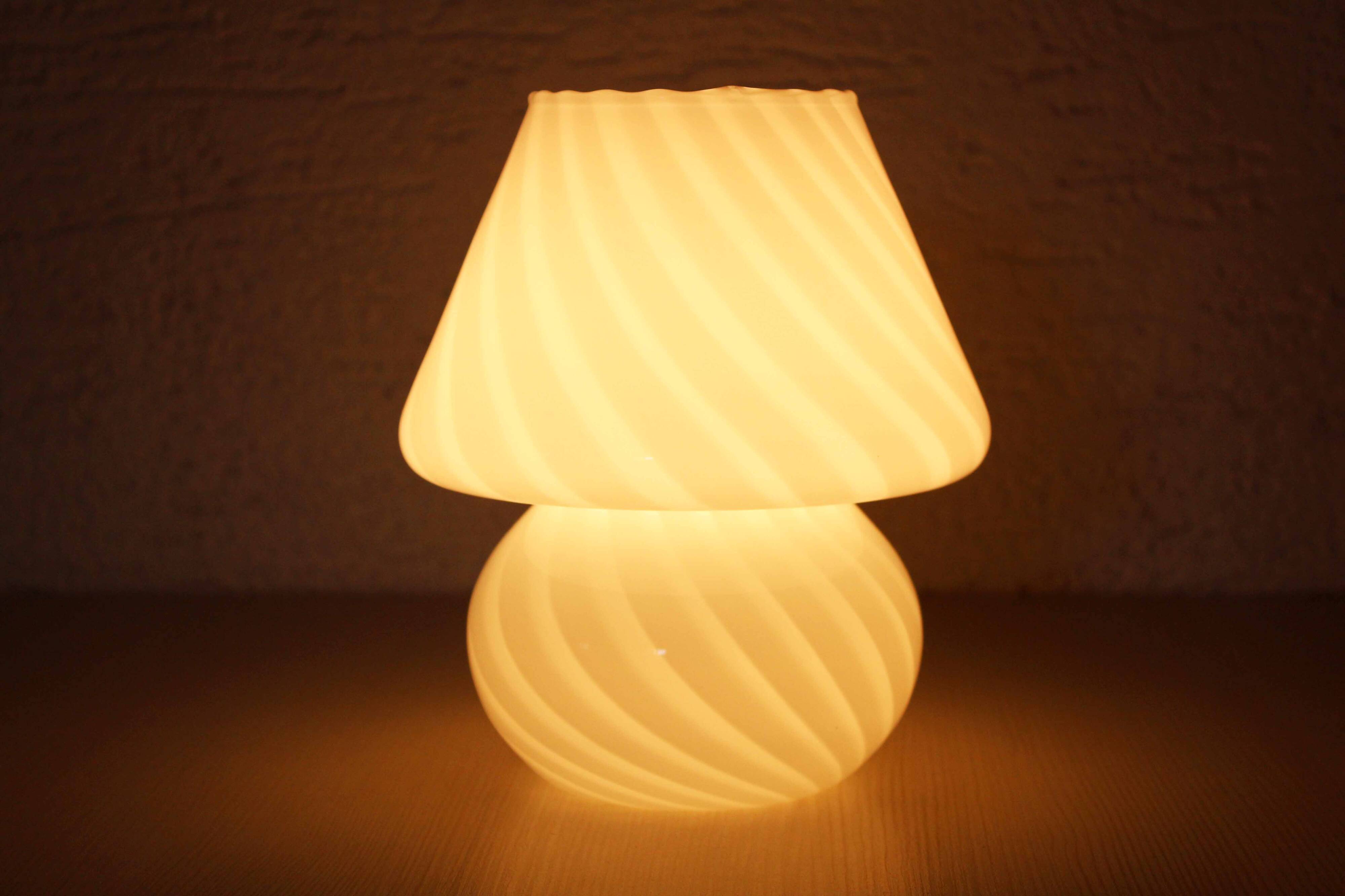 Lampe à poser en verre de Murano