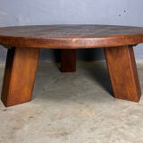 Table basse ronde brutaliste en chêne massif