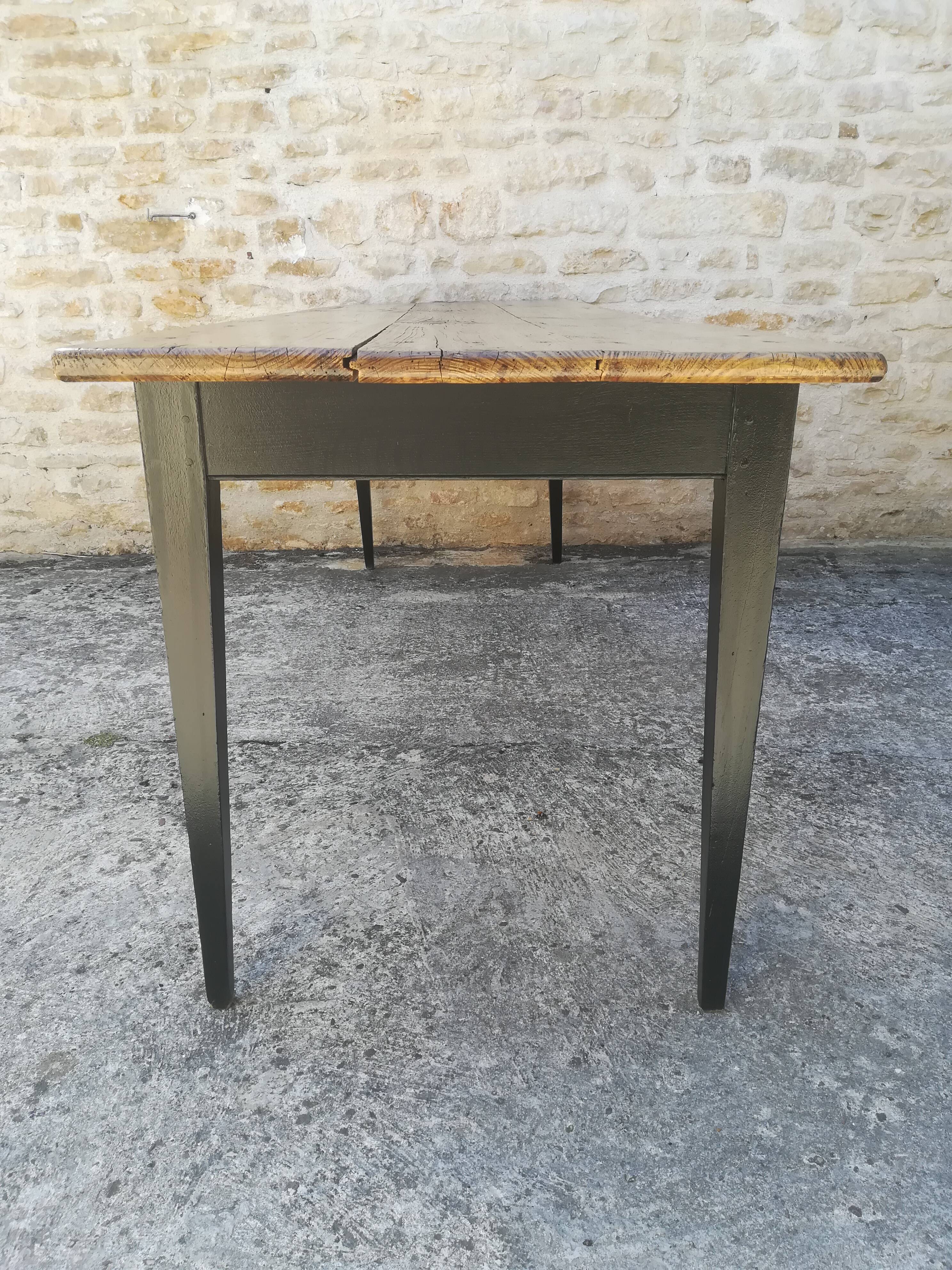 Farm table of 227 cm