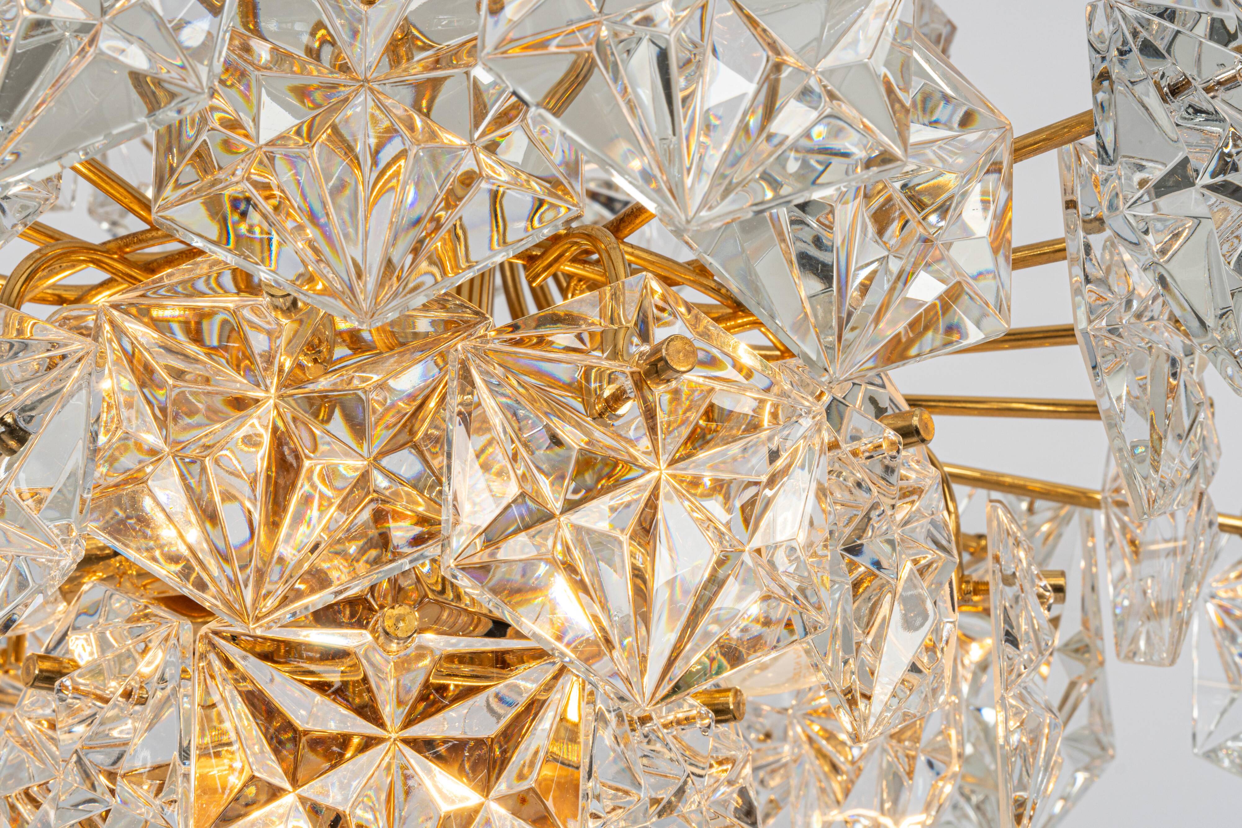 Lustre, laiton et cristal par Kinkeldey, Allemagne, années 1970