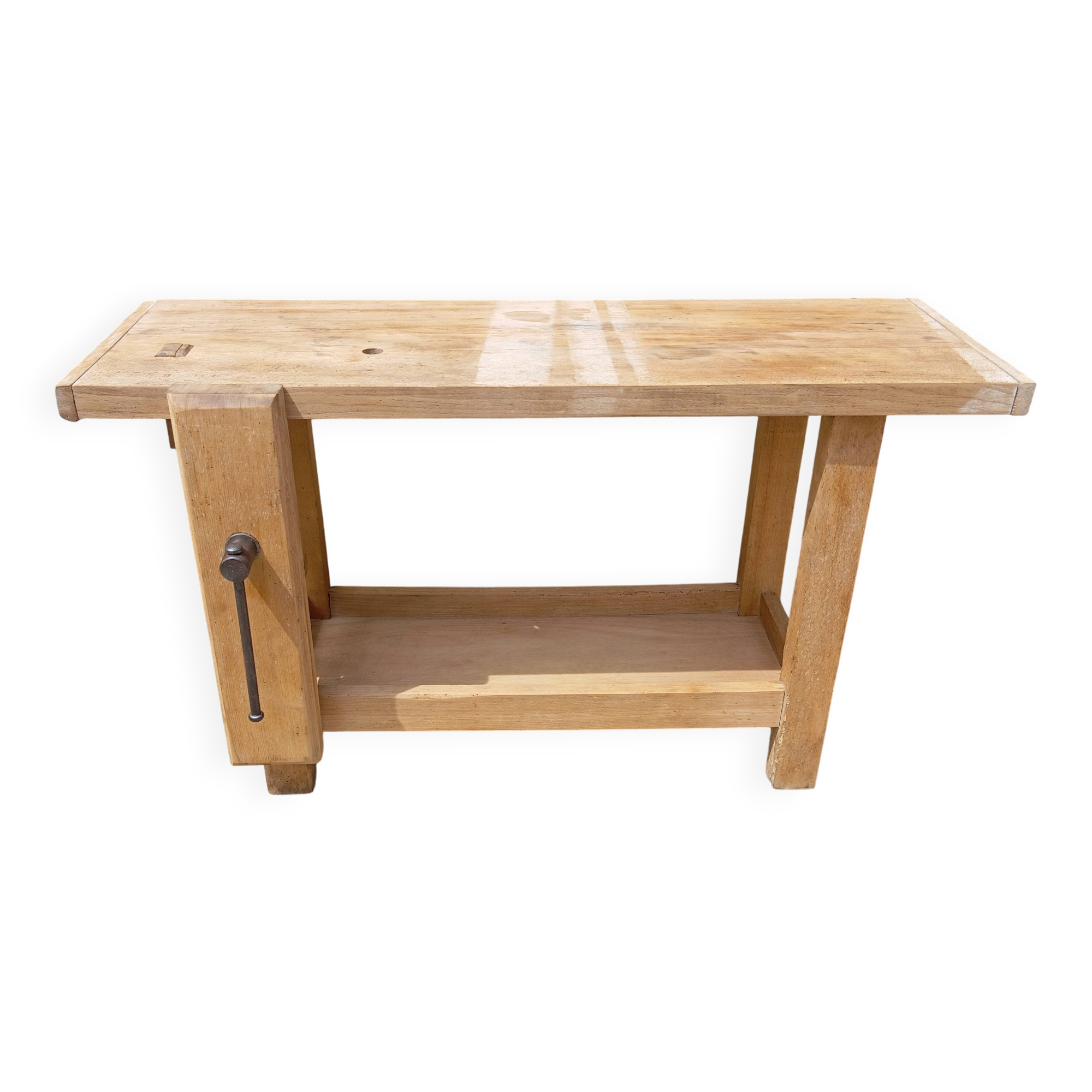 Established carpenter