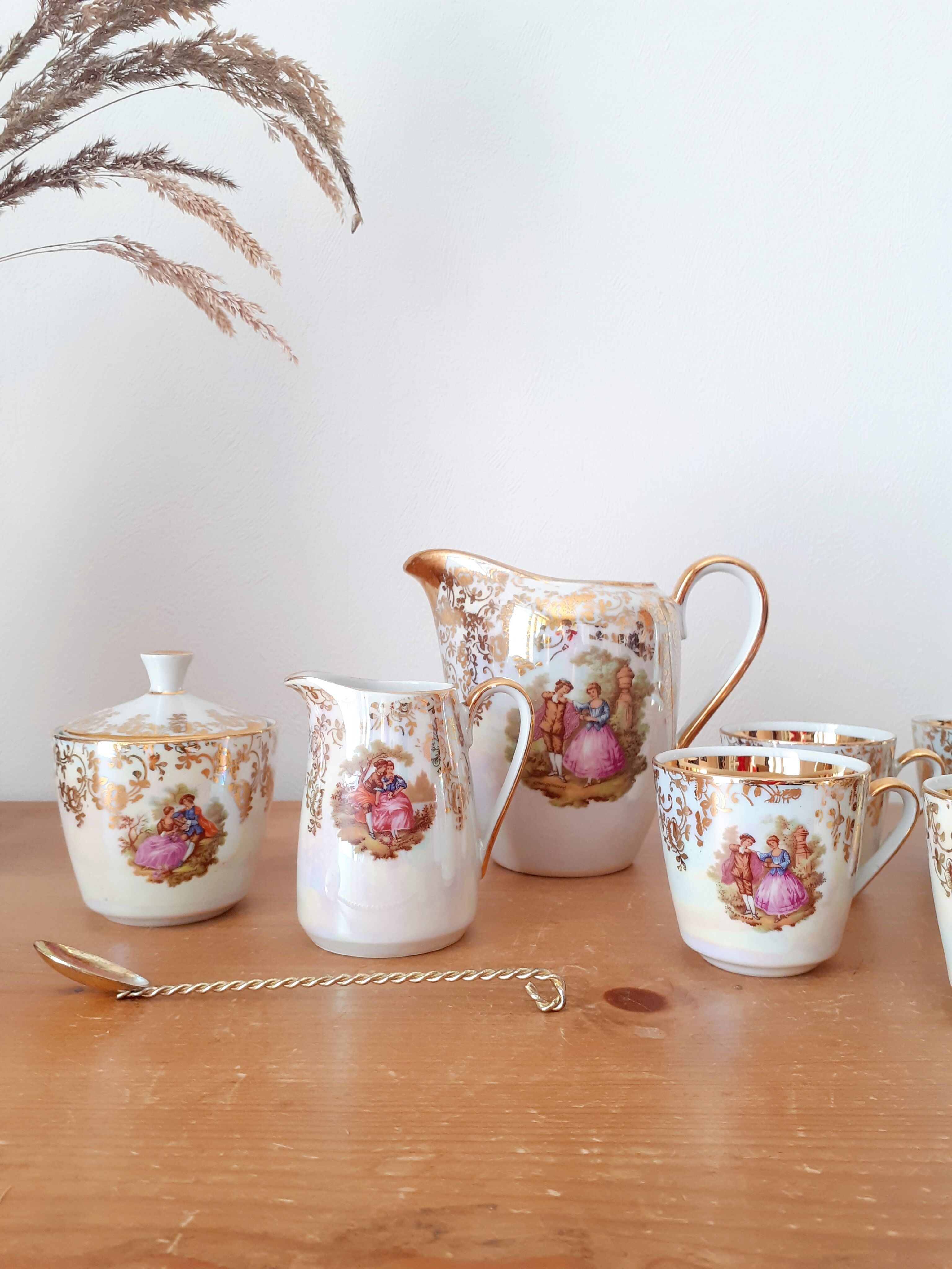 Porcelain coffee service