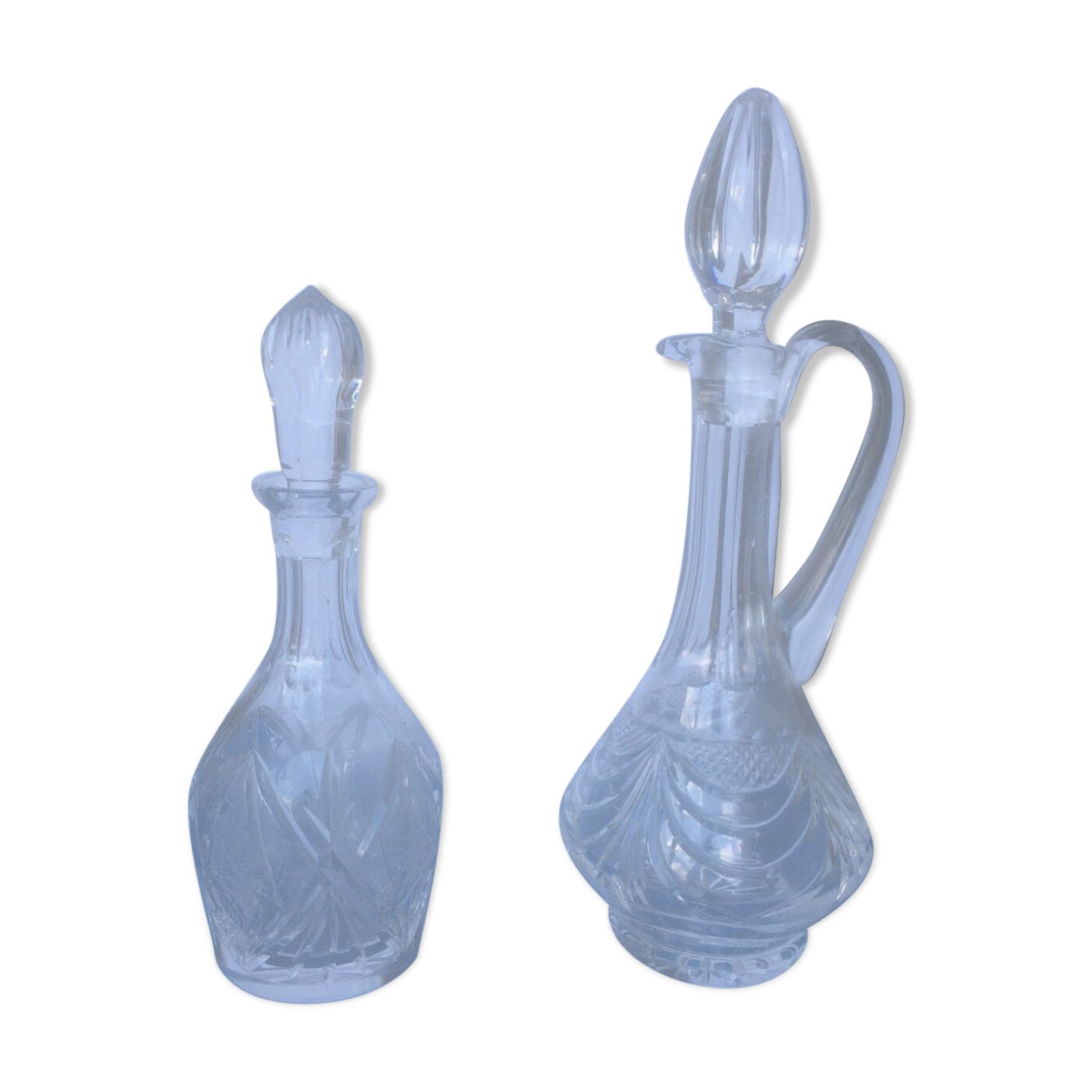 Lot of 2 crystal carafe
