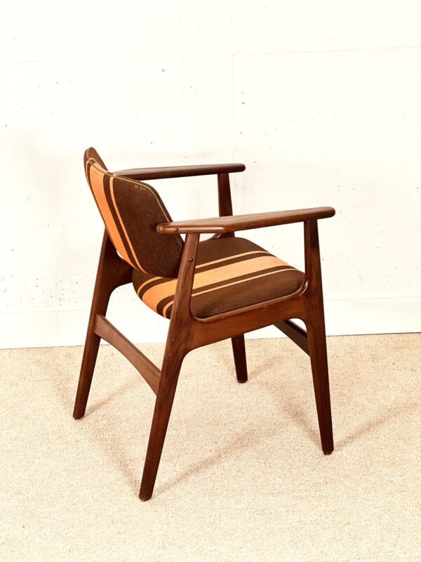 Danish armchair by Arne Vodder