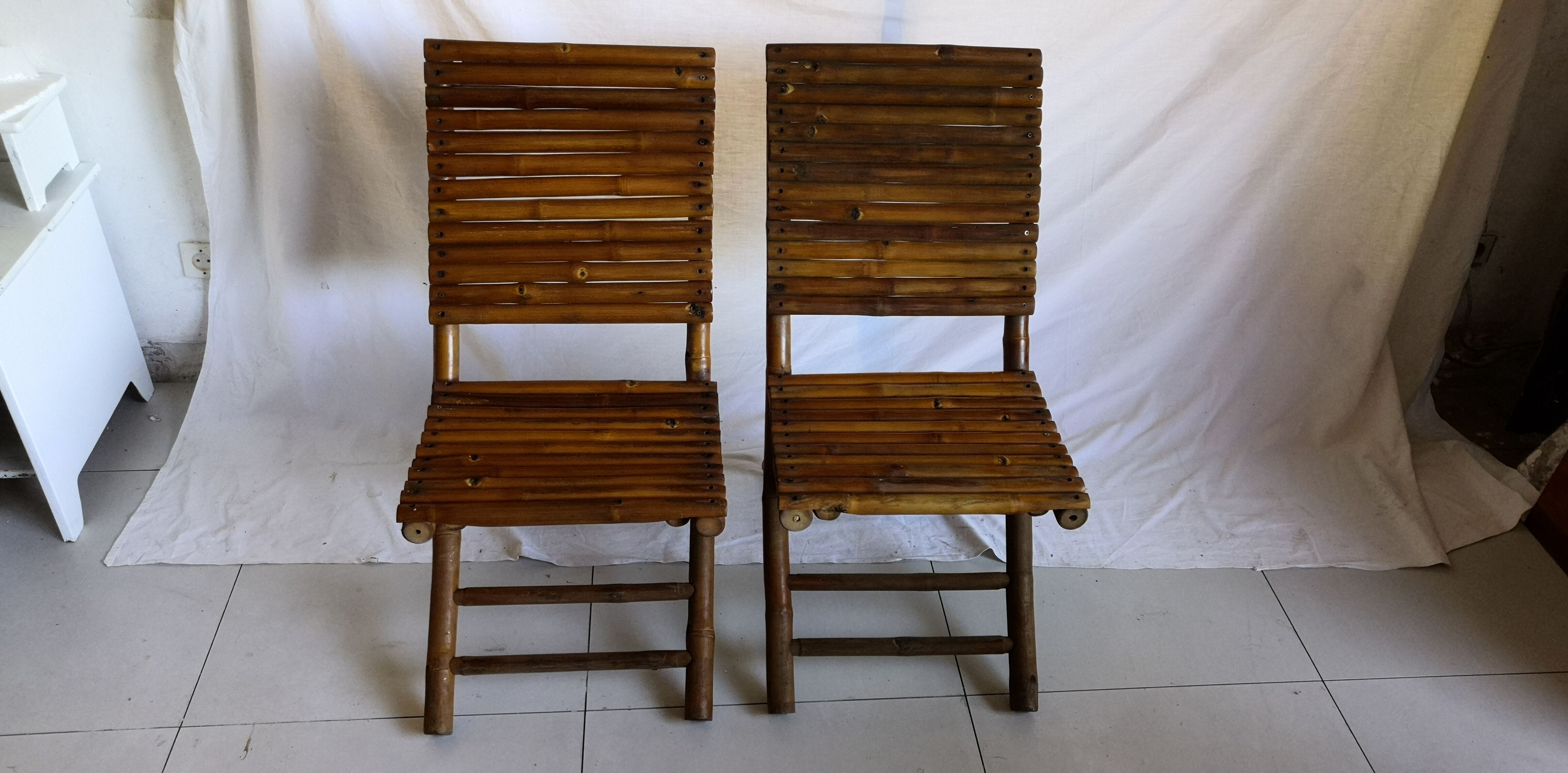 Duo of folding chairs in vintage bamboo 70s