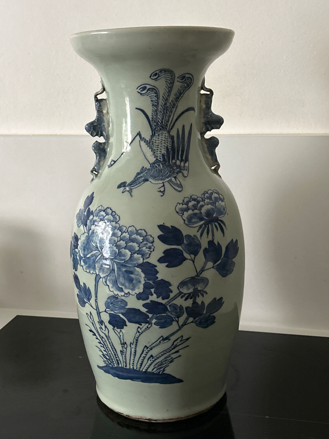 Chinese porcelain vase