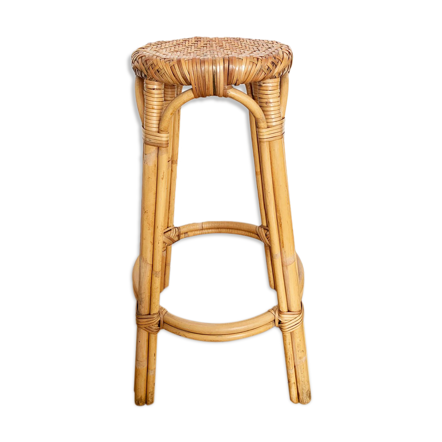 Bar stool