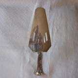 Cake shovel in silver metal
