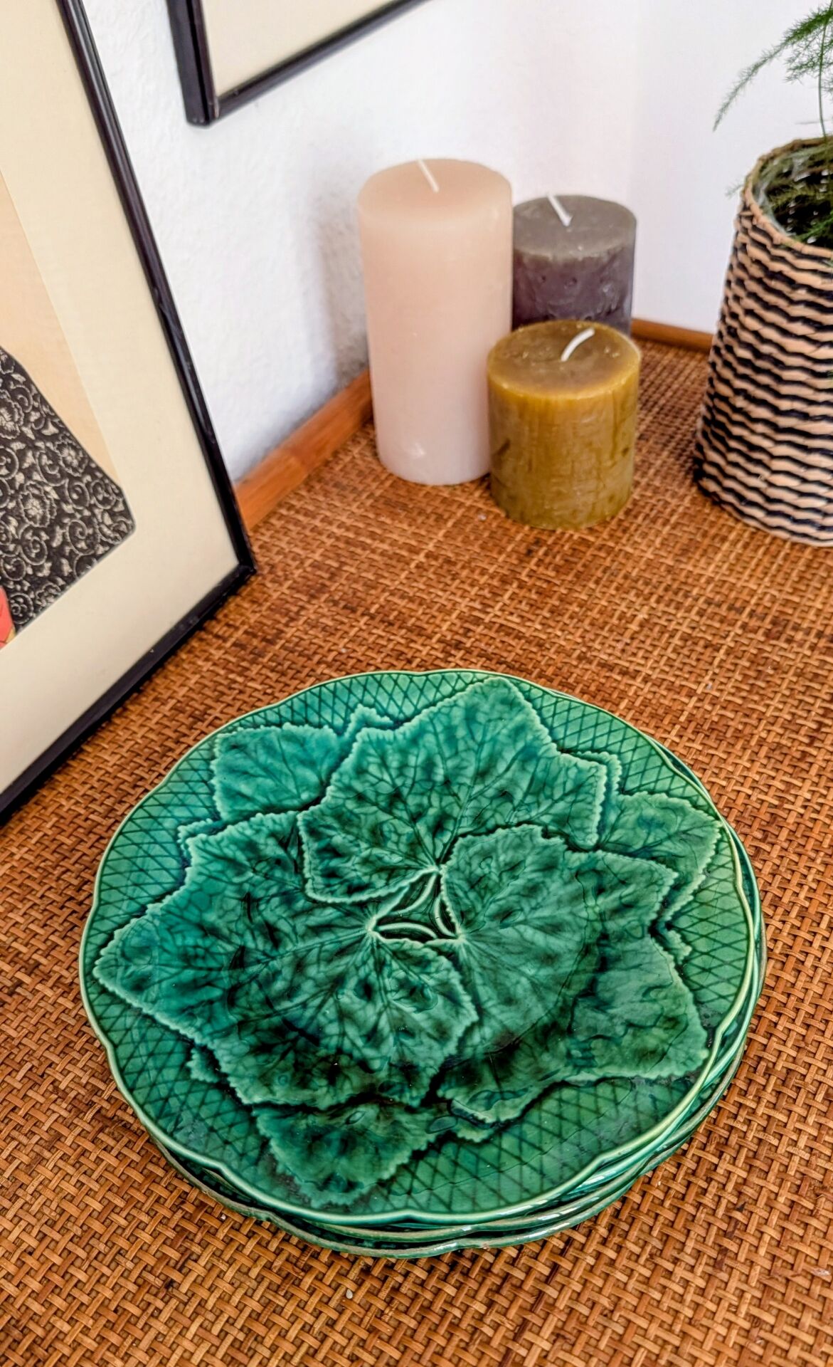 Set of 4 dessert plates in earthenware with vine leaves Gien