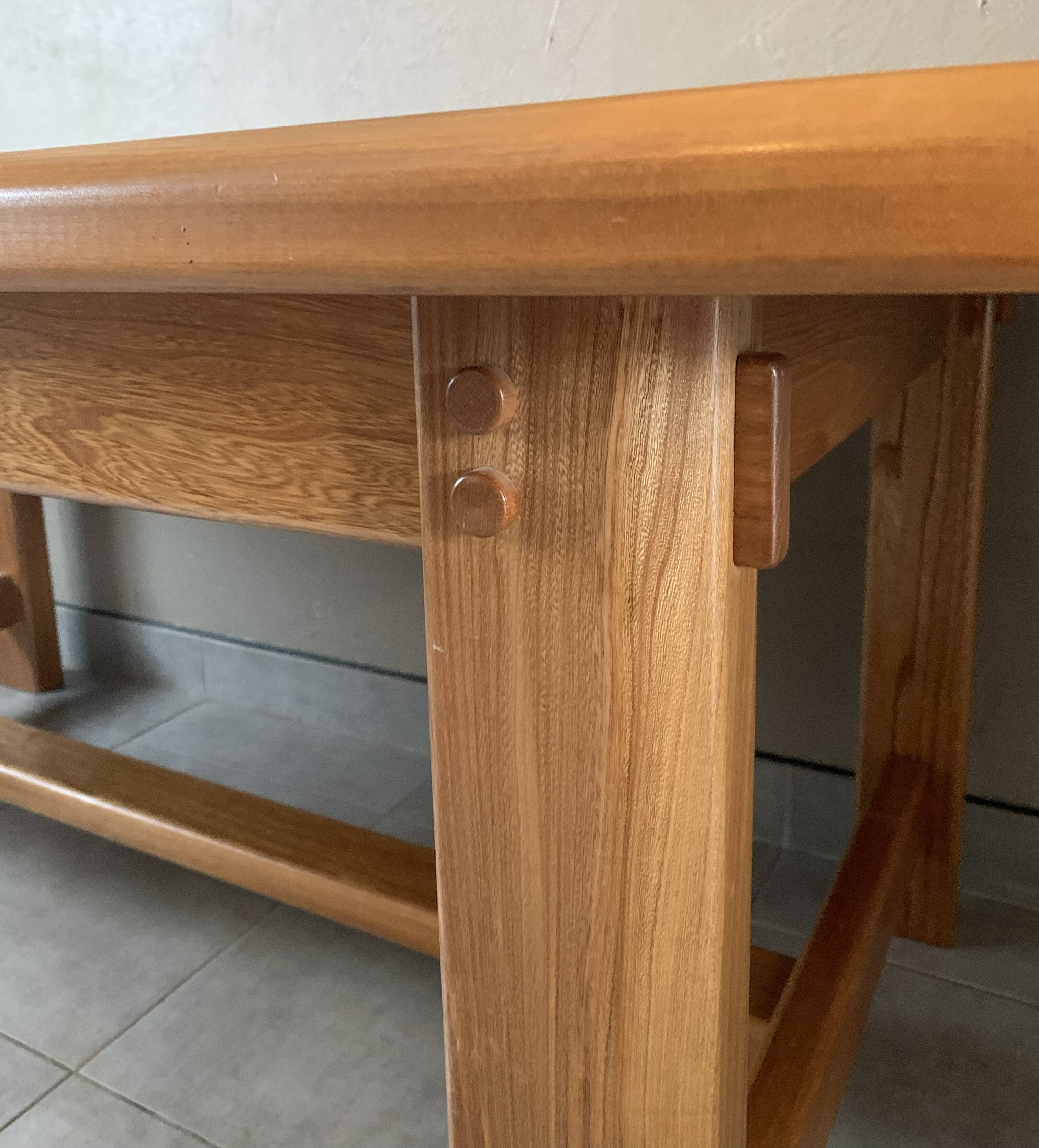 Regain House Elm Dining Room Set