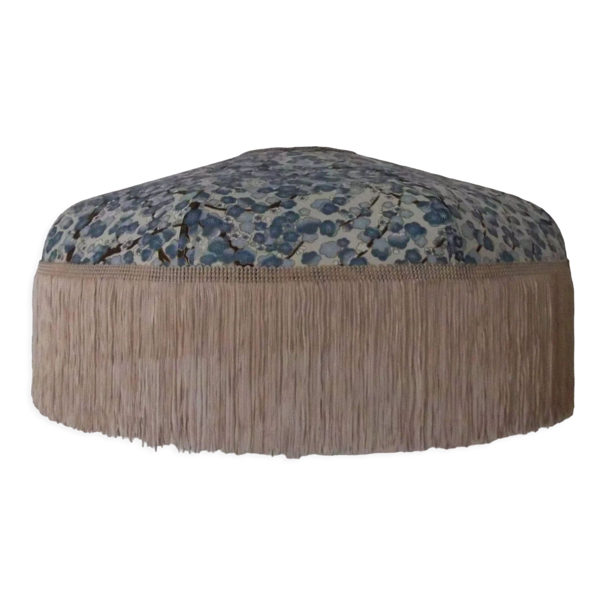 Pendant lamp "Mona" in Japanese paper.