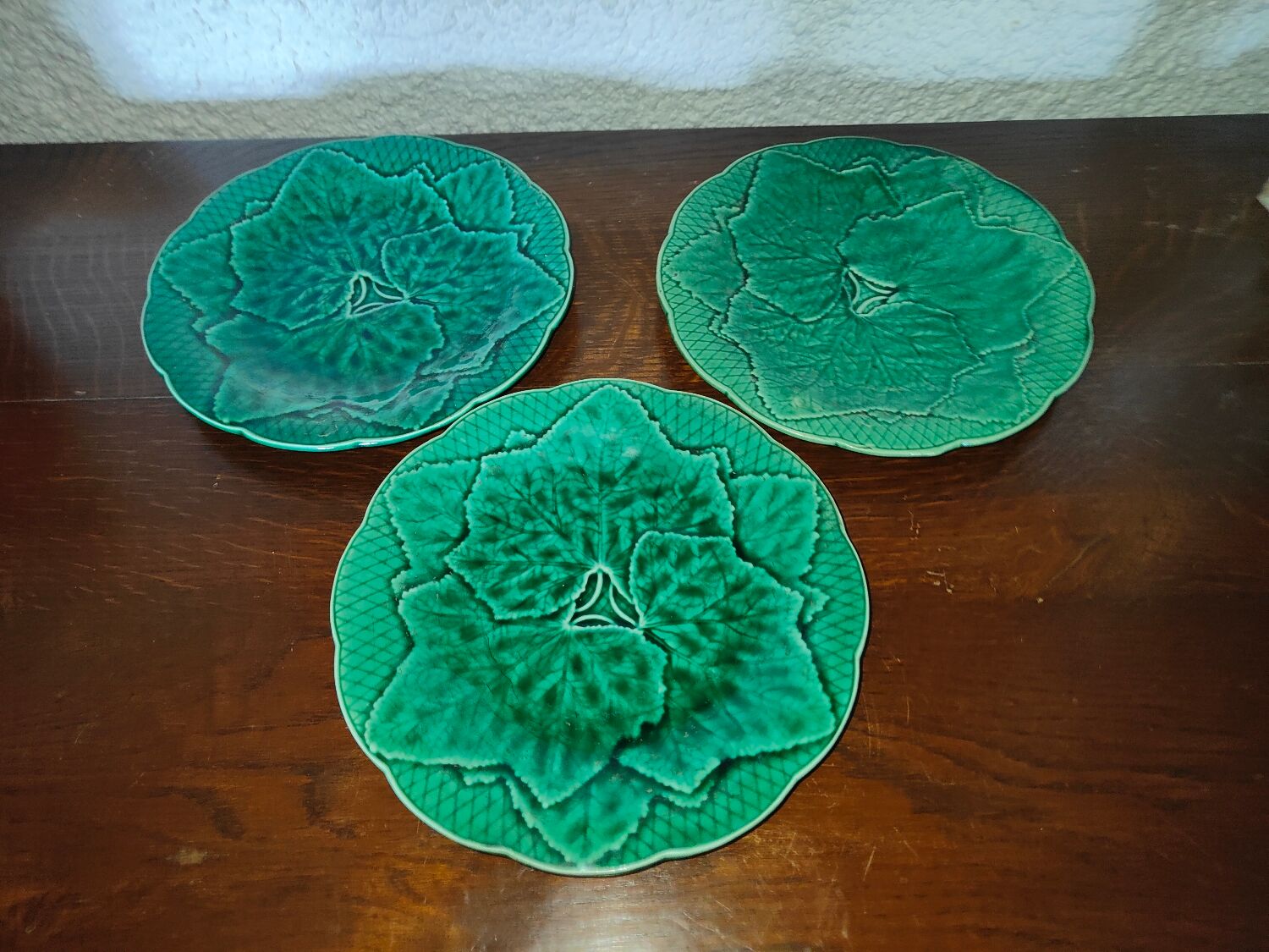 3 Old plates Gien France Creation Primefleur