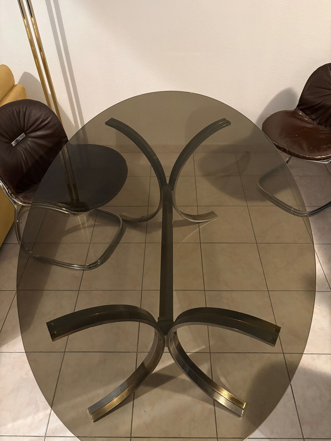 Table and chairs in the style of Gastone Rinaldi.