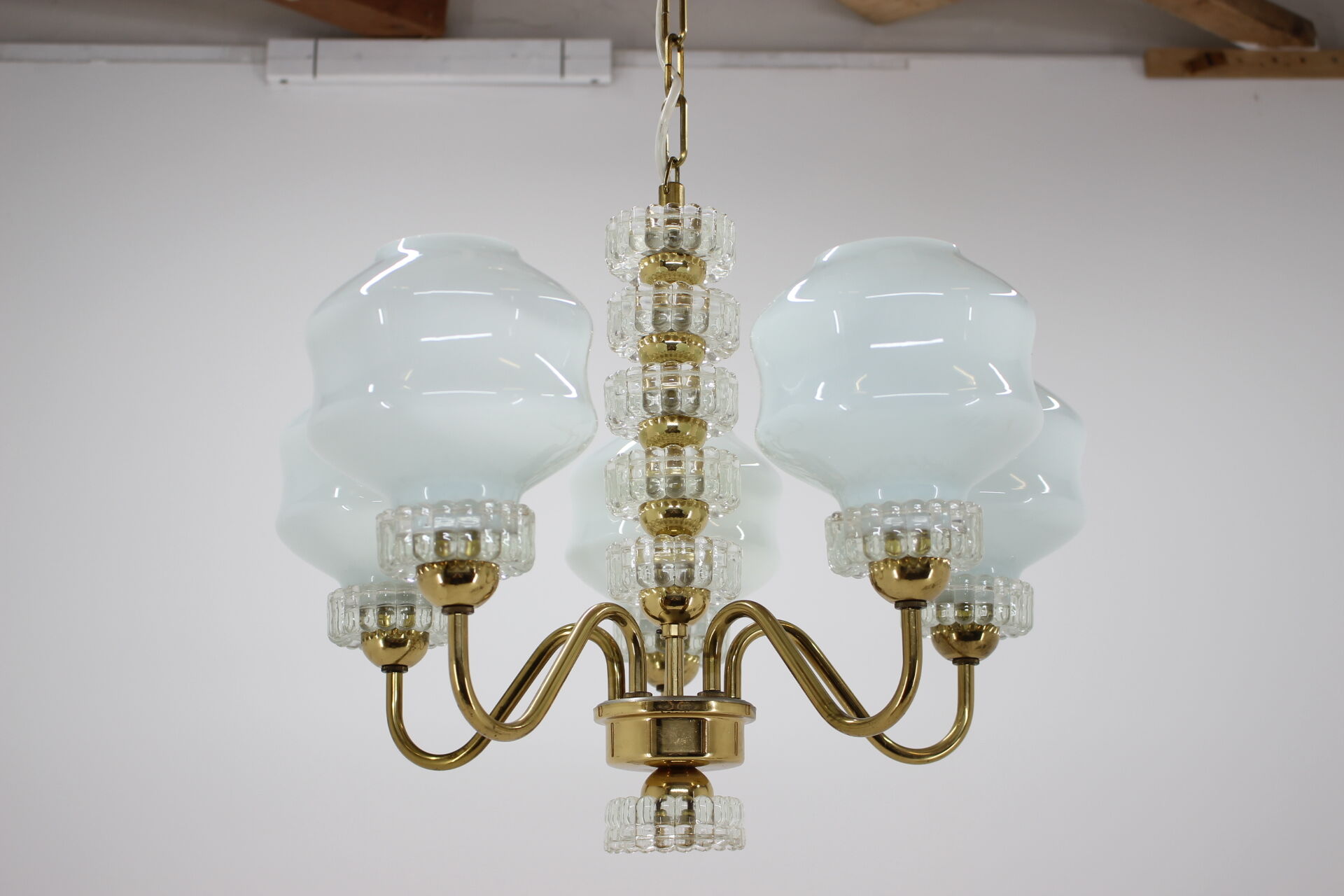 Set of chandelier and wall lamp, 1970´s.
