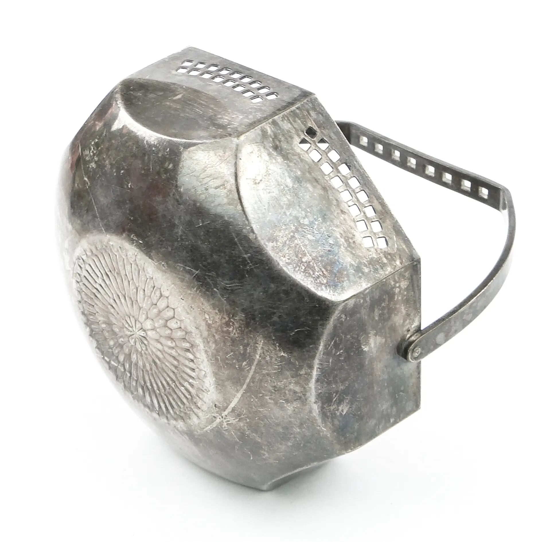 Art Nouveau sugar bowl, silver-plated brass, Austria, early 20th century