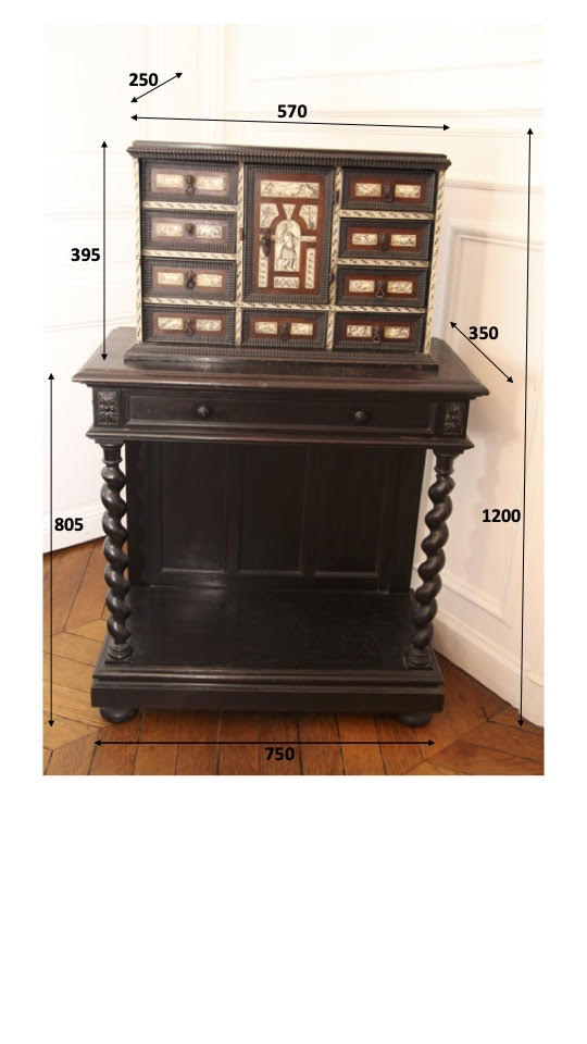 Cabinet Flamand du XVII ème siècle