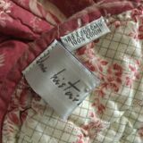 Quilted floral bedspread