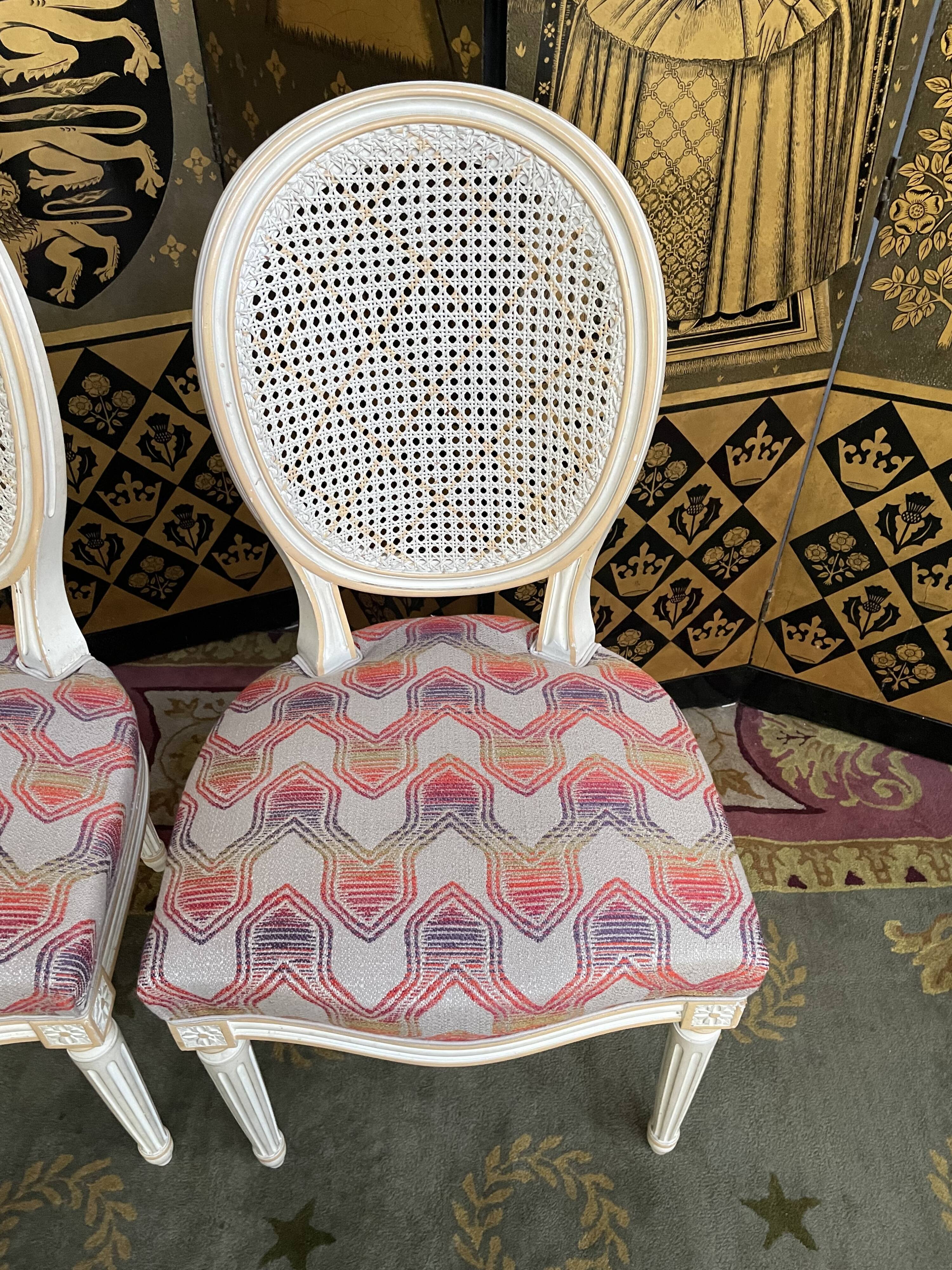 4 chairs louis XVI style medallion