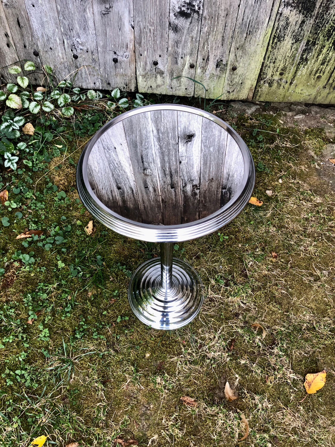 Art deco metal pedestal table