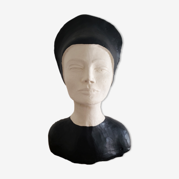 Buste de femme en plâtre anthracite et blanc