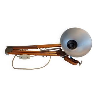 Lampe d'atelier industrielle articulée