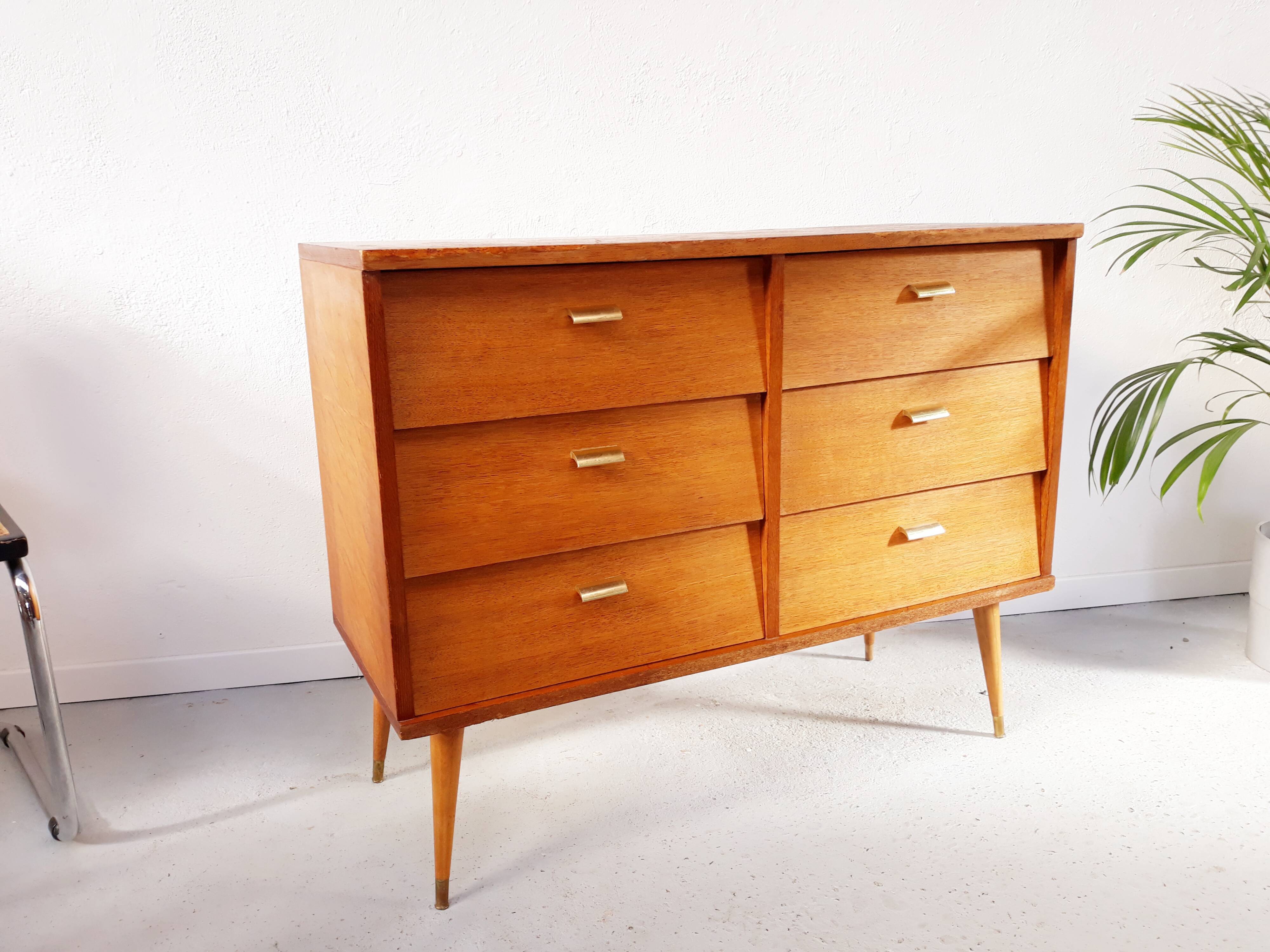 Vintage chest of drawers