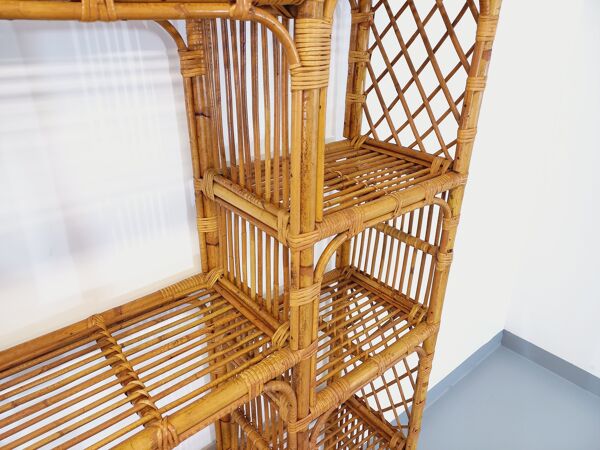 Bibliothèque étagère vintage en rotin des années 60