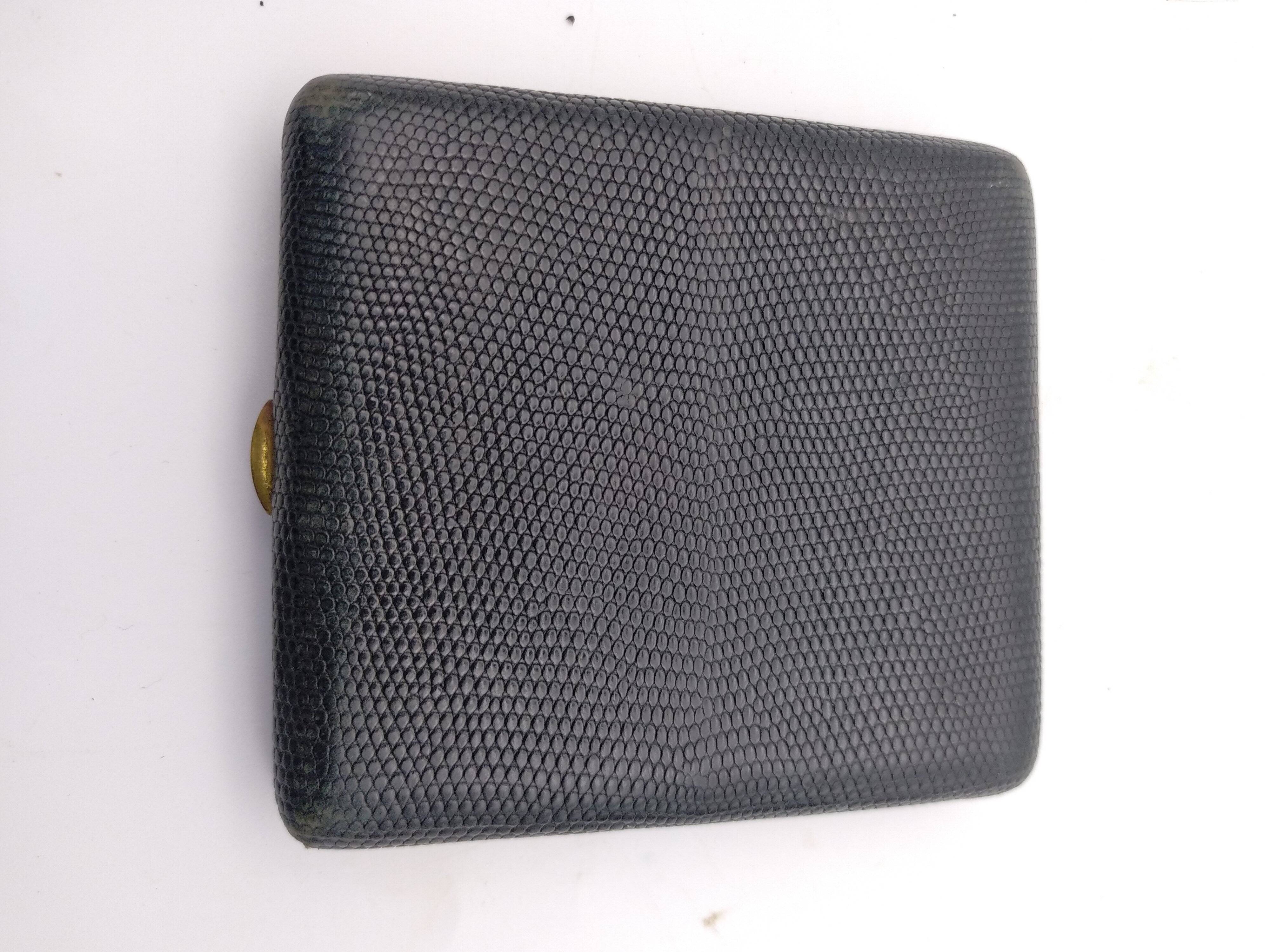 Vintage Longchamp cigarette case. 1960s