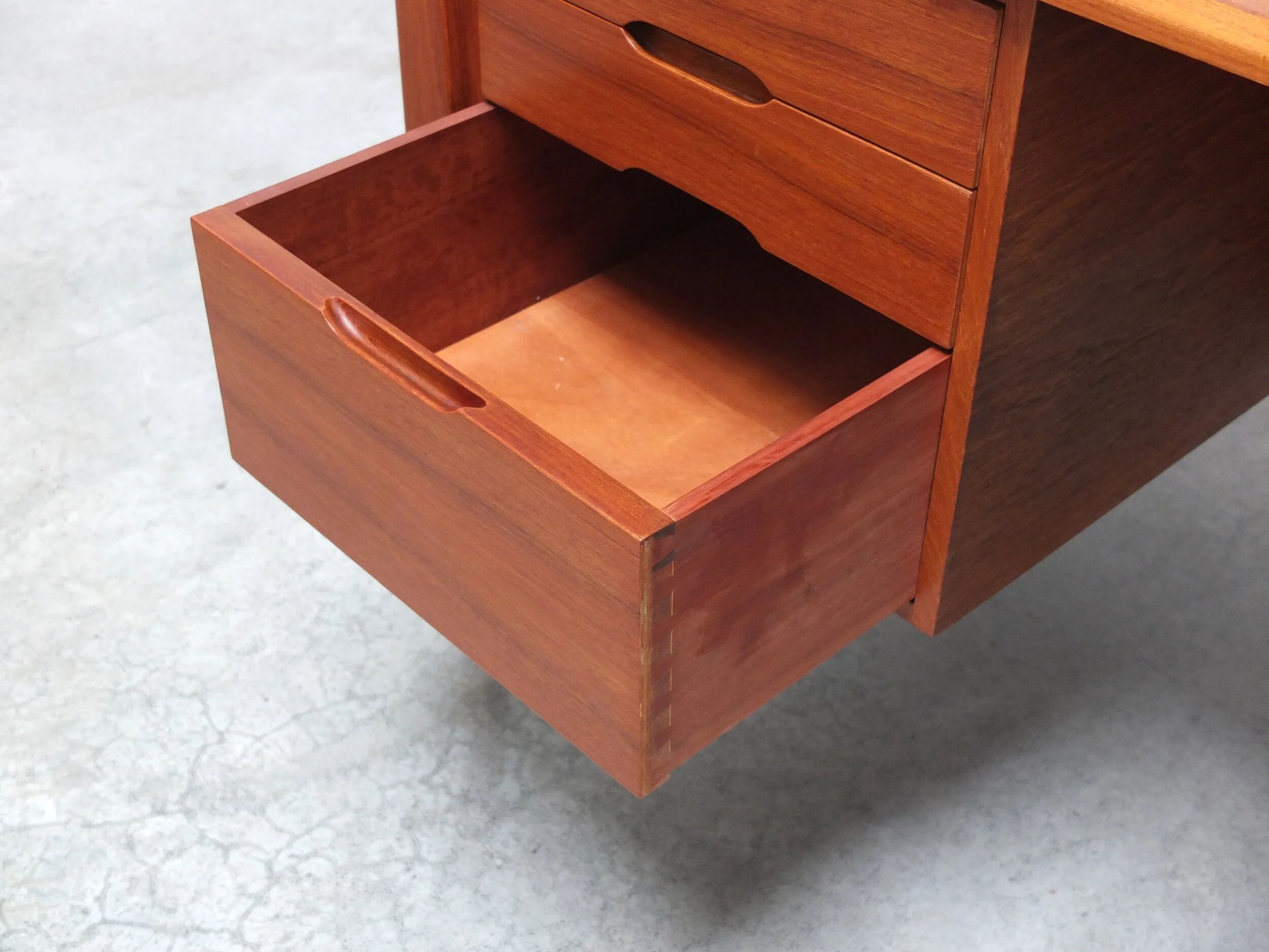 Freestanding desk with Bookshelf by Wilhelm Renz, 1960s