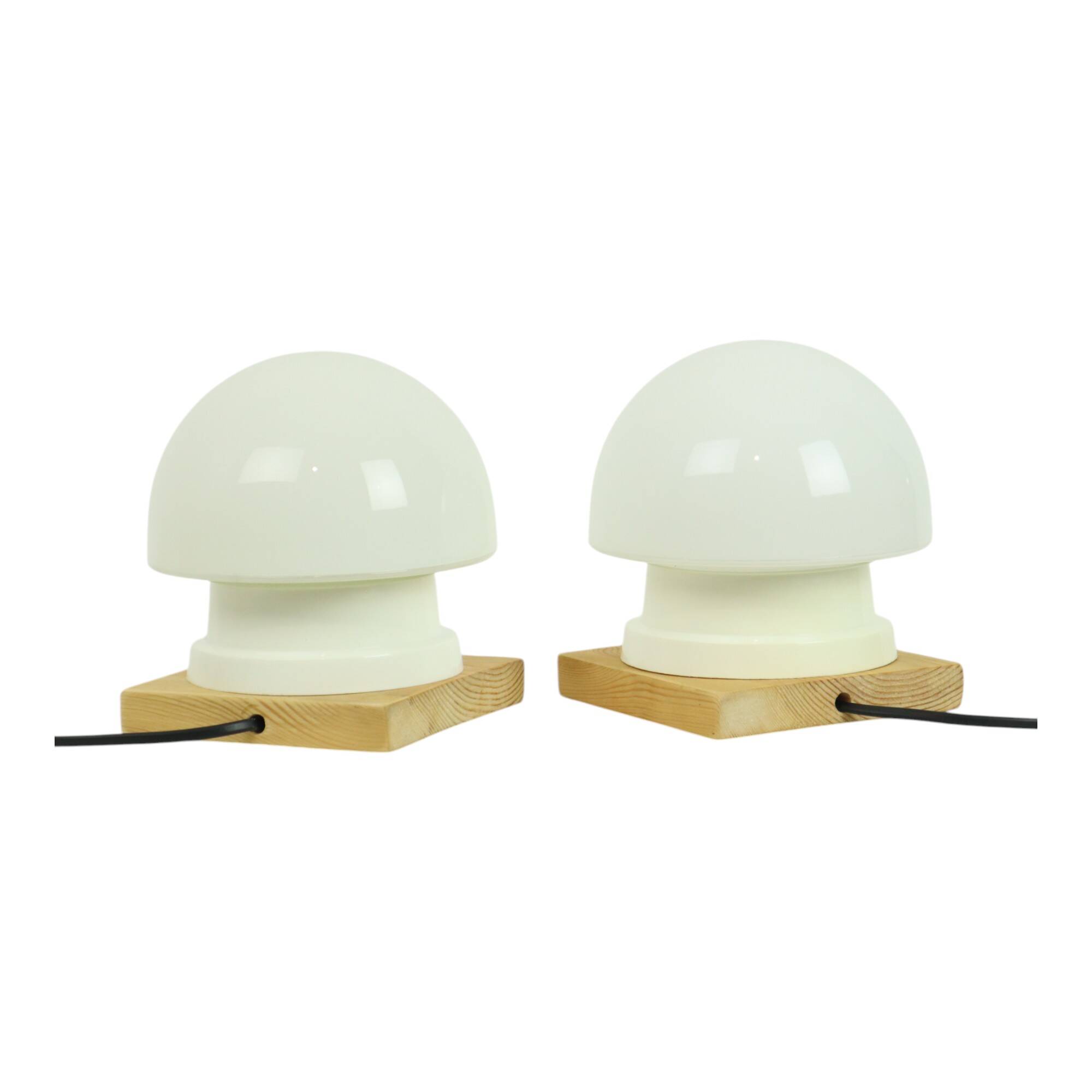 Paire de Lampes de Nuit Champignons Opaline Vintage