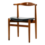 Restored dining chair FH708 by Hans J. Wegner