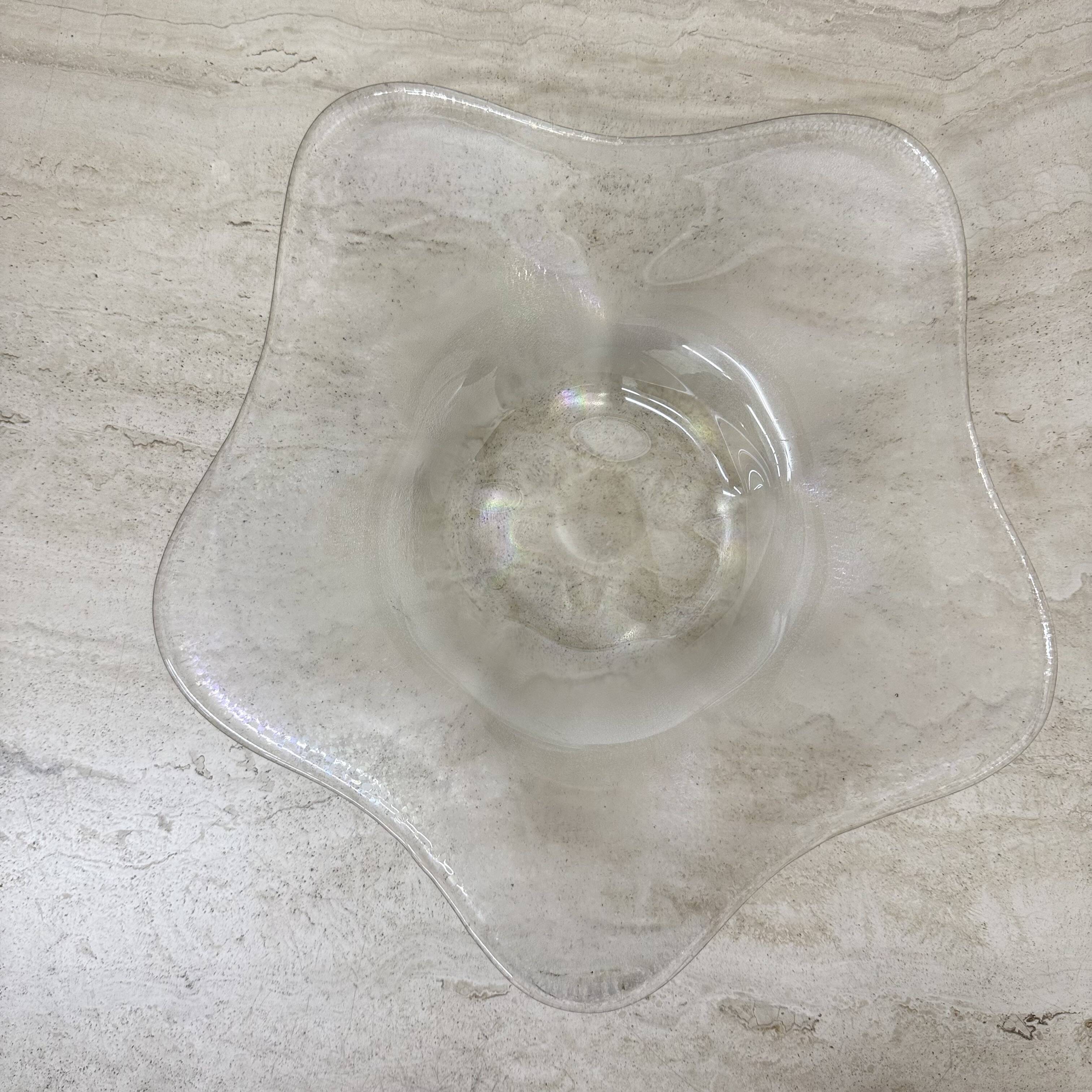 Antique bowl Willem Jacob Rozendaal for  Kristalunie Maastricht Coquille