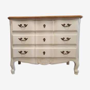 Patinated Regency style chest of drawers