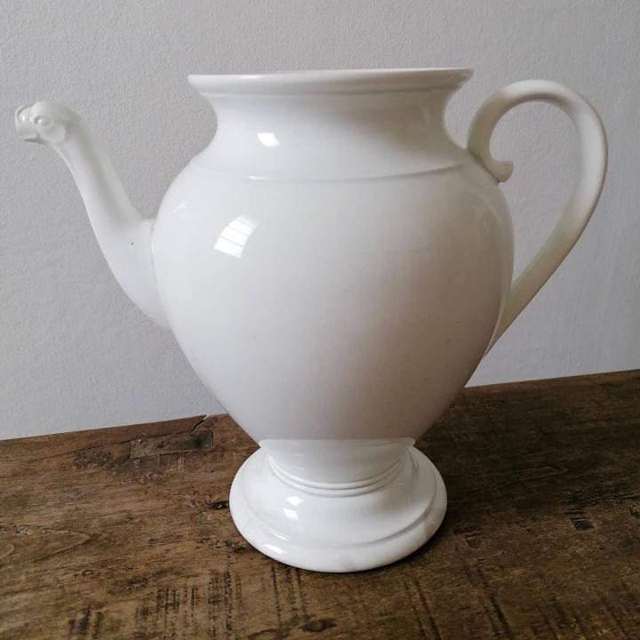 Pourer in earthenware Vieillard Bordeaux