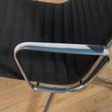 Fauteuil Lounge EA124 de Charles & Ray Eames pour Herman Miller, États-Unis, années 1980