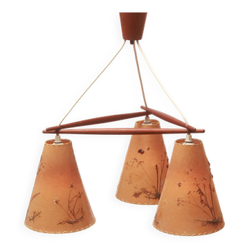 Lampe de plafond triangulaire des années 1950 en teck