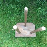 Tripod stool