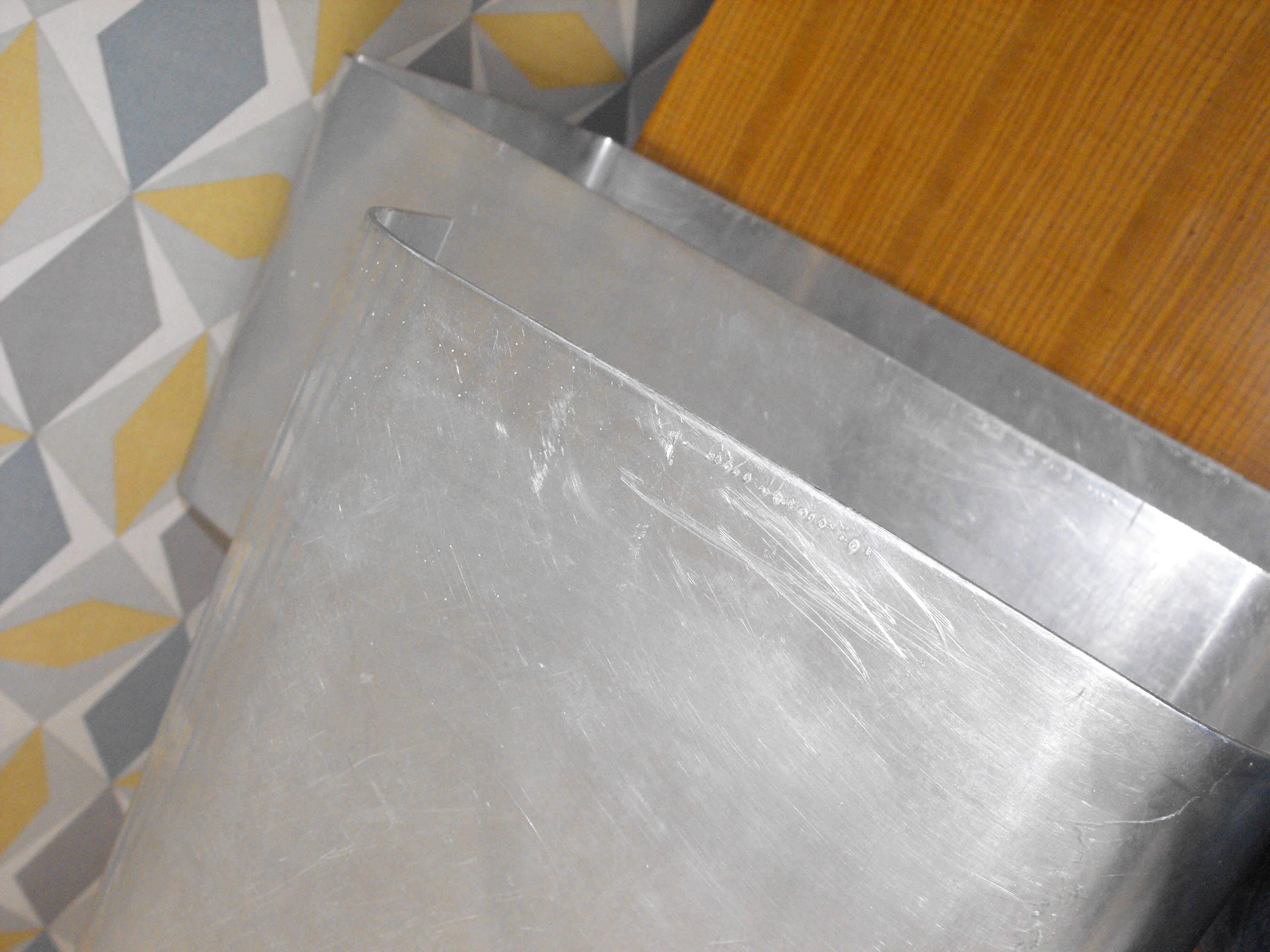 Shelf "Zig-zag" Joelle Ferlande from the 70s