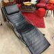 chaise longue italienne à bascule années 1980 en cuir et chrome