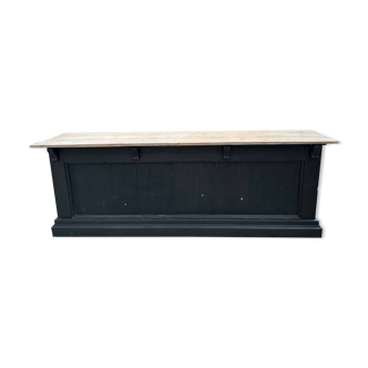 Large handcrafted counter