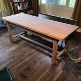 Farm table