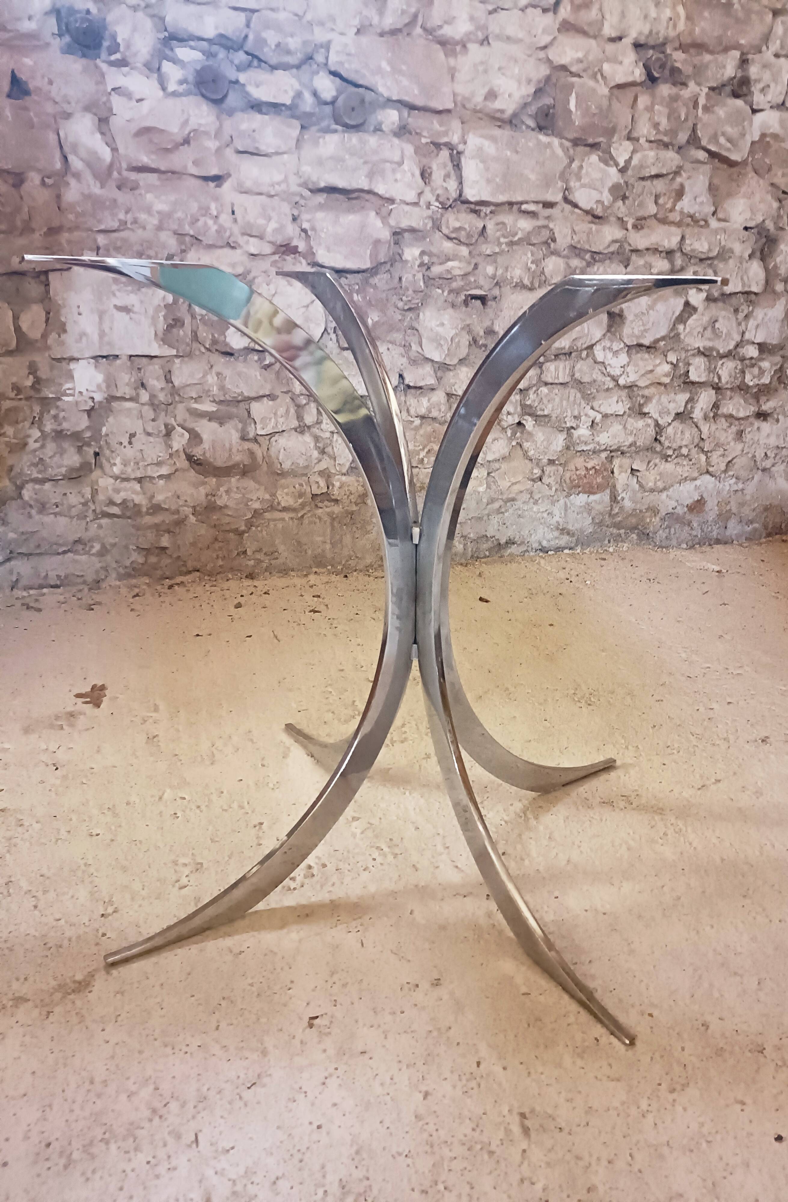 Table Boris Tabacoff