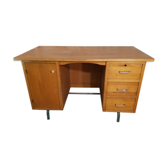 Bureau 1960