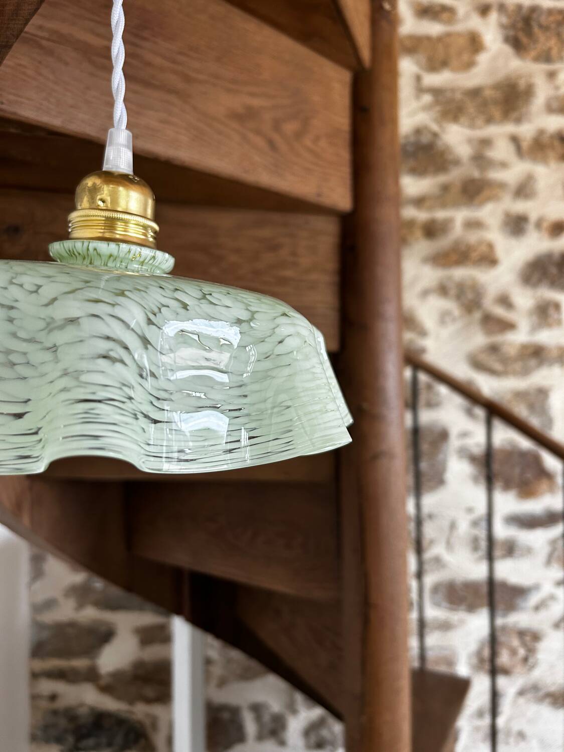 Suspension opaline vintage