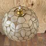 Vintage mother-of-pearl suspension