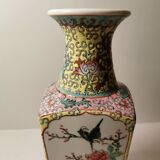 Antique Chinese quadrangular vase signed