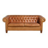 Sheepskin 2.5-seater Chesterfield sofa in a light cognac colour